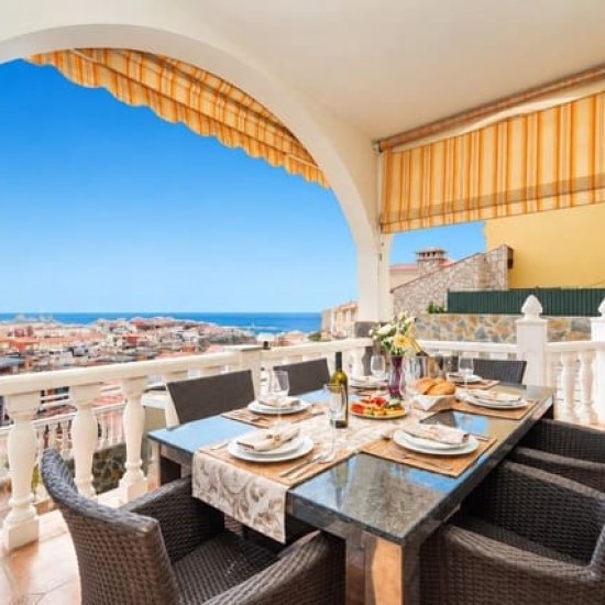 Villa for sale in Arguineguín, Mogán