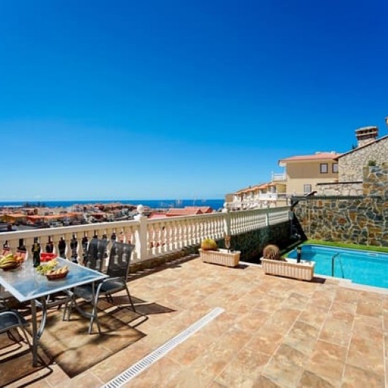 Villa for sale in Arguineguín, Mogán