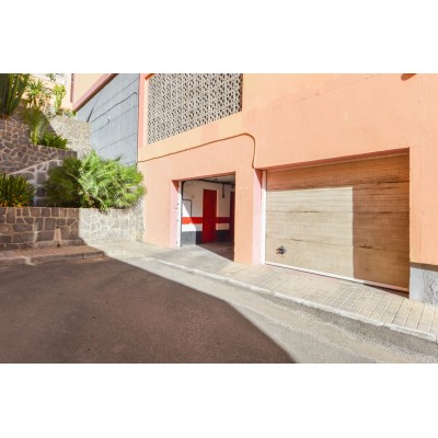 Garage for sale in Mogán