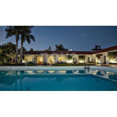 Villa for sale in Maspalomas, San Bartolomé de Tirajana