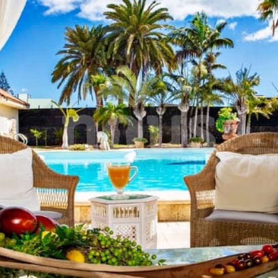 Villa for sale in Maspalomas, San Bartolomé de Tirajana