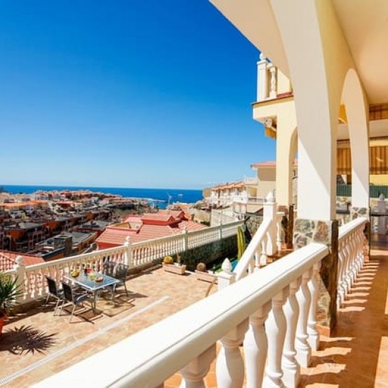 Villa for sale in Arguineguín, Mogán