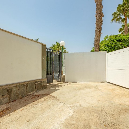 Terraced Villa for sale in Maspalomas, San Bartolomé de Tirajana