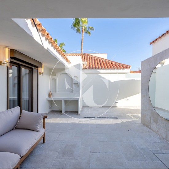 Villa for sale in Maspalomas, San Bartolomé de Tirajana