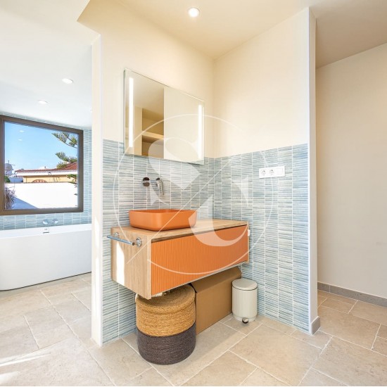 Villa for sale in Maspalomas, San Bartolomé de Tirajana