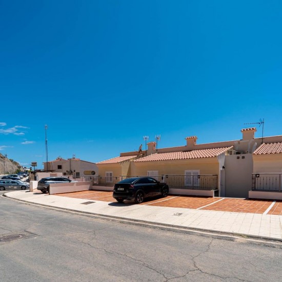 Terraced Villa for sale in Arguineguín, Mogán