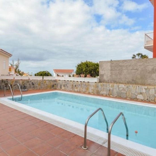 Commercial for sale in Mogán