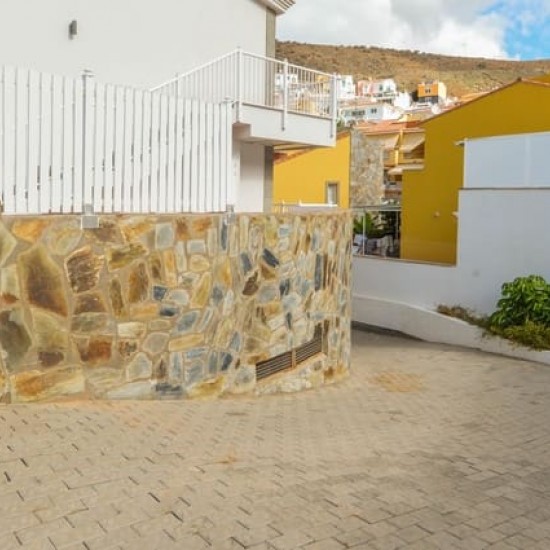 Commercial for sale in Mogán