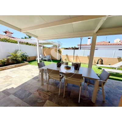 Villa for sale in Maspalomas, San Bartolomé de Tirajana