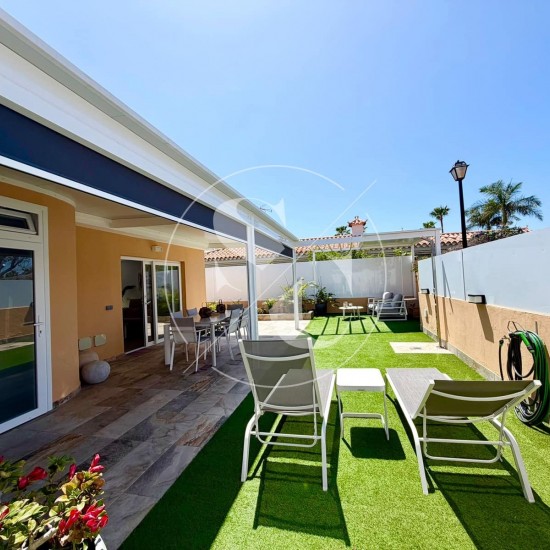 Villa for sale in Maspalomas, San Bartolomé de Tirajana