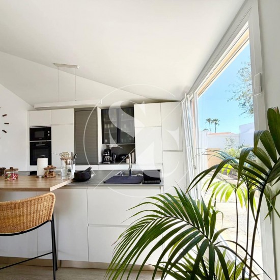 Villa for sale in Maspalomas, San Bartolomé de Tirajana