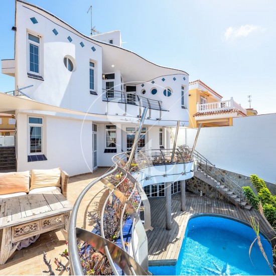Villa for sale in Maspalomas, San Bartolomé de Tirajana