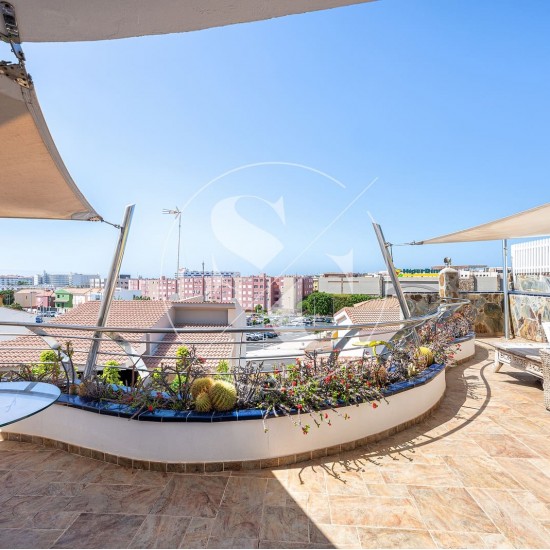 Villa for sale in Maspalomas, San Bartolomé de Tirajana
