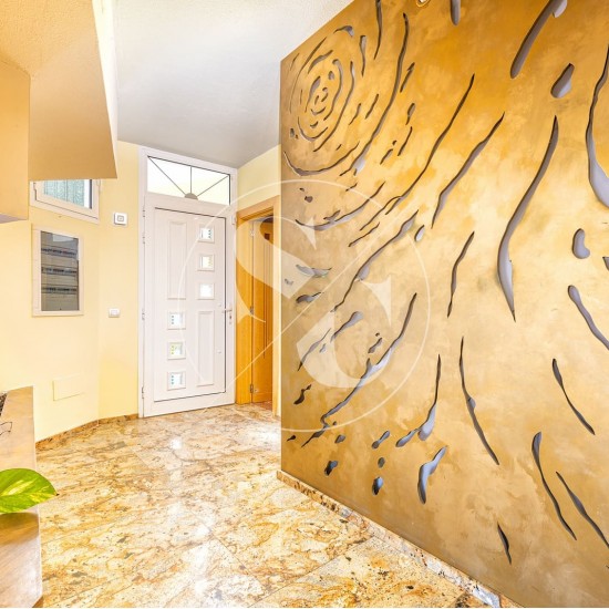 Villa for sale in Maspalomas, San Bartolomé de Tirajana