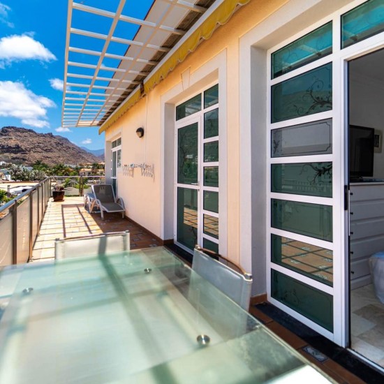 Penthouse for sale in Mogán